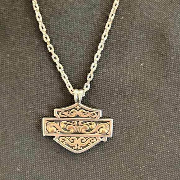 HARLEY DAVIDSON LADIES BAR & SHIELD ROSE GOLD PLATED NECKLACE - Picture 1 of 6
